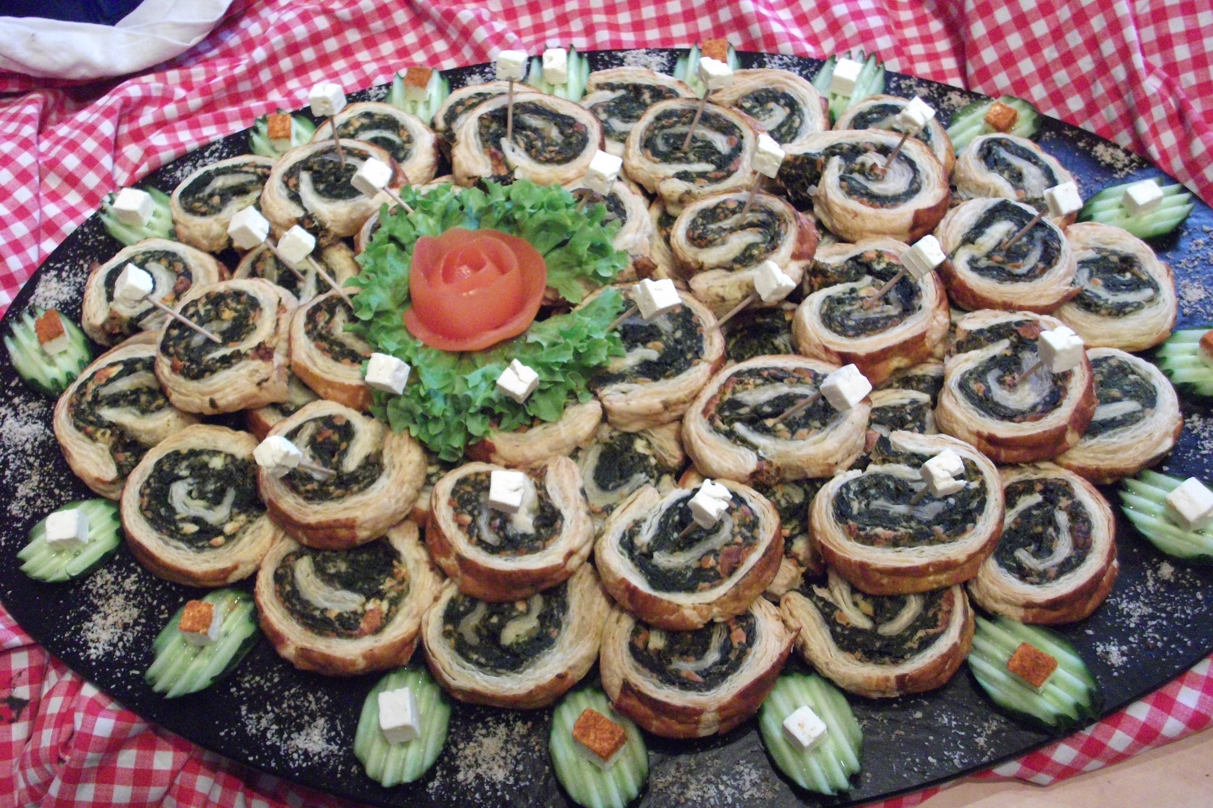 Bltteteig-Schecke  (40 x )  Spinat - Feta