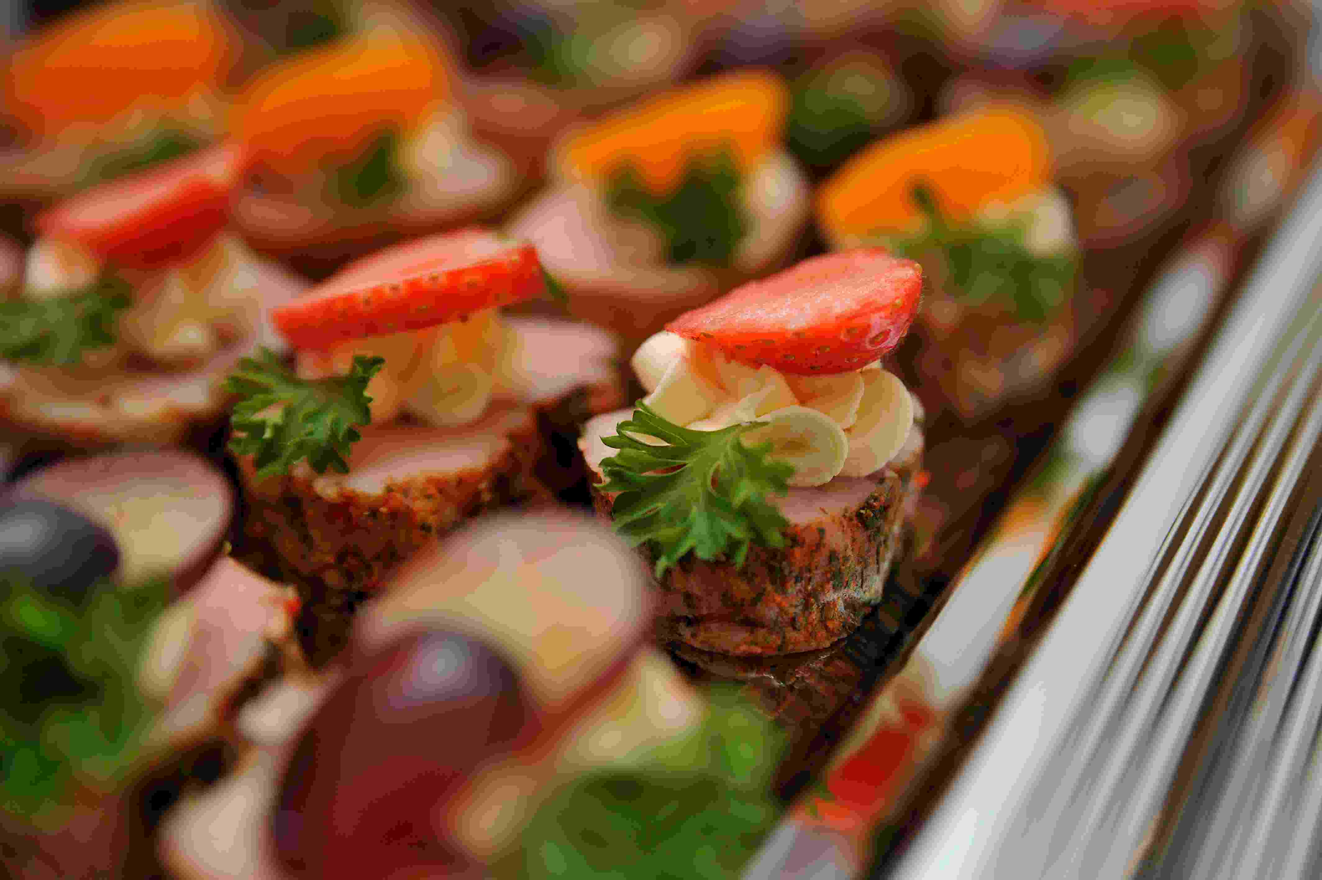 Filet-Medaillons mit Frischkse und Obst1