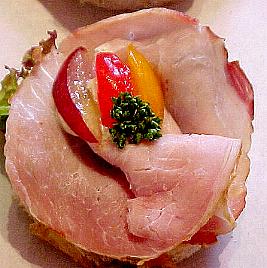 Kanape m. Braten